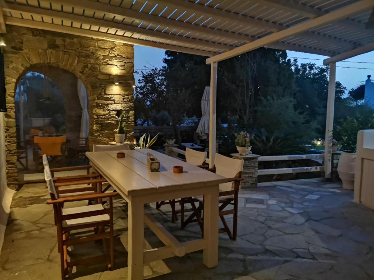 Romanos Summer House Villa Agios Romanos Buitenkant foto